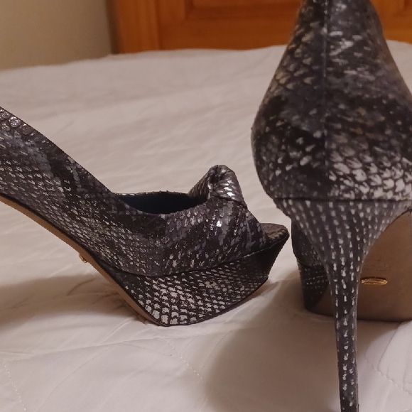 Sergio Rossi Black and Silver Textured Platform Heels - Picture 7 of 10